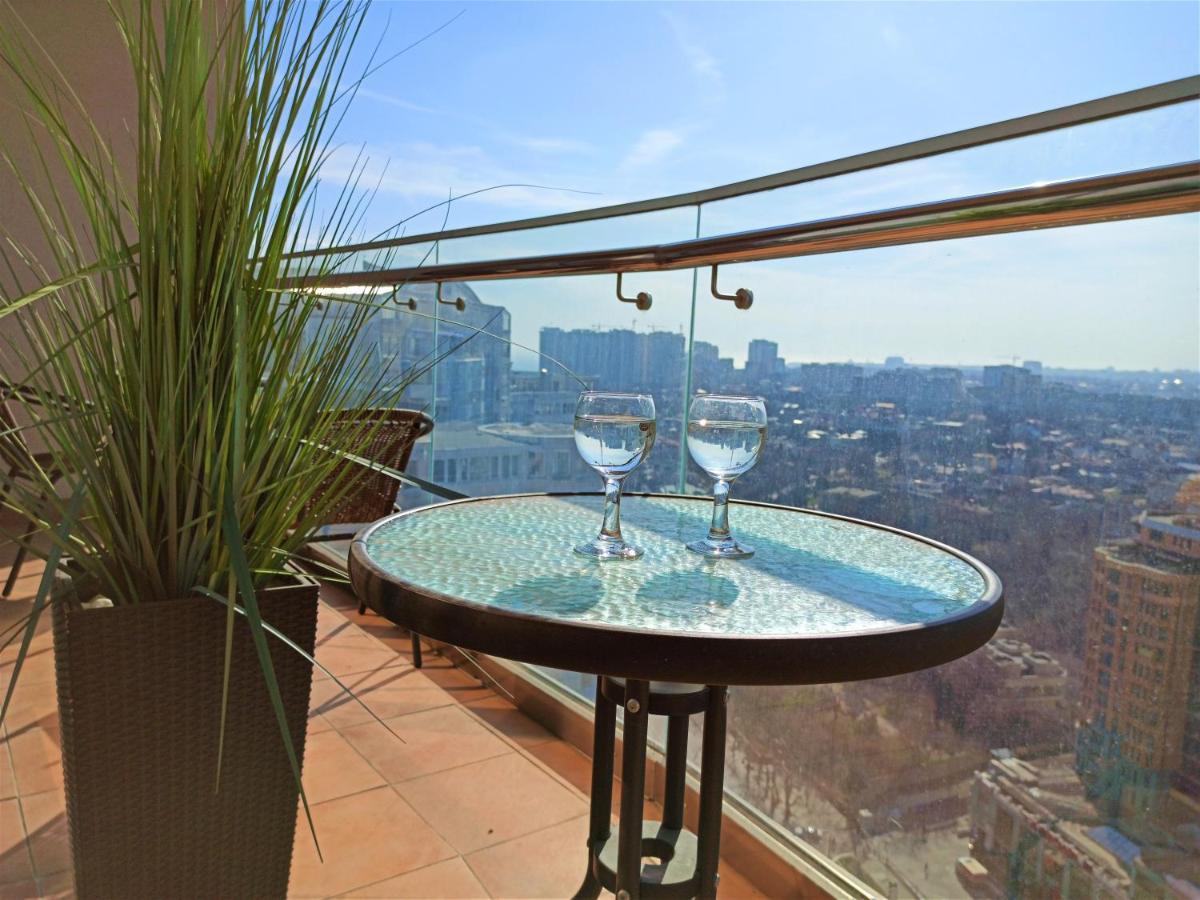 Arcadia Stylish Apartment Big Terrace! オデッサ エクステリア 写真
